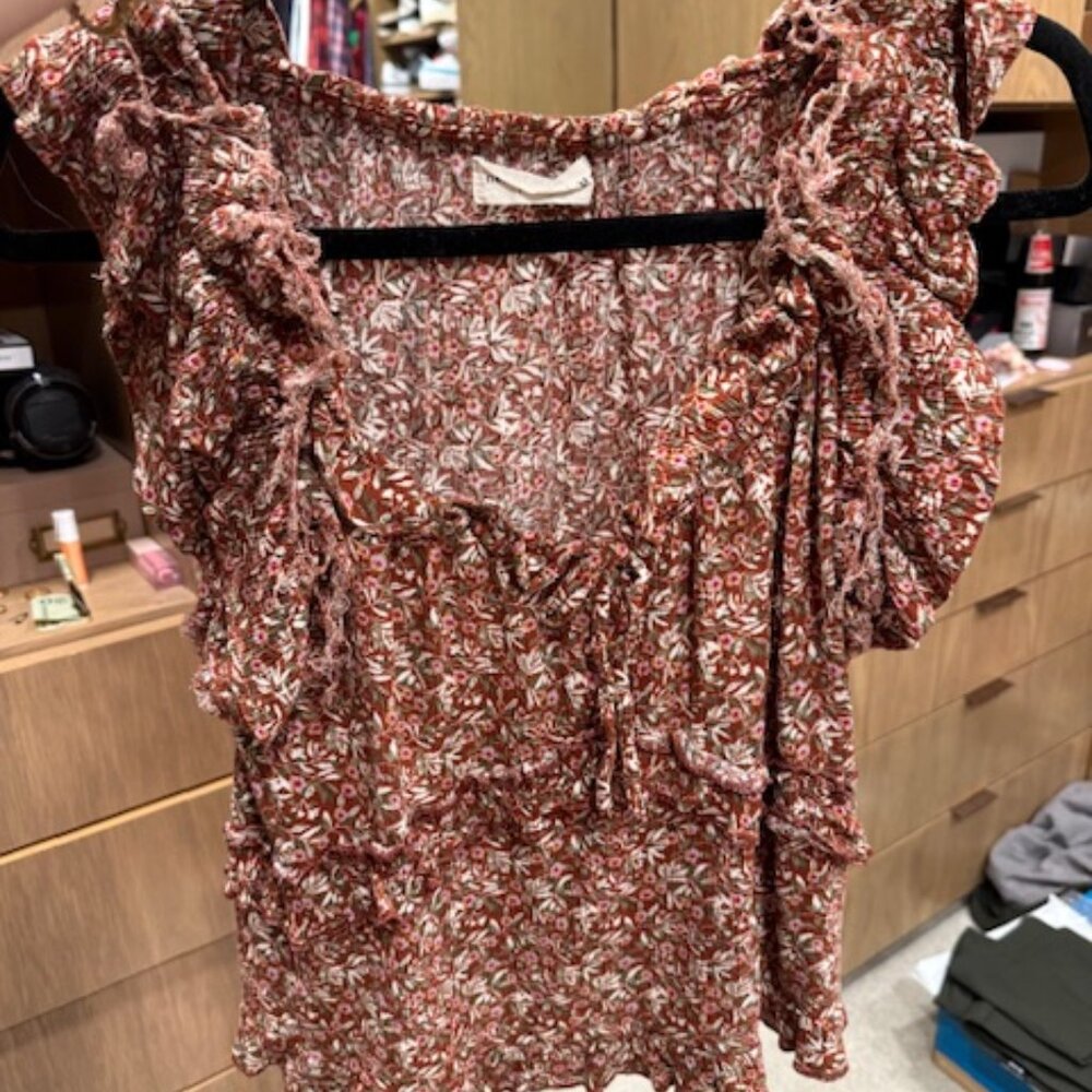 Sleeveless Shirt